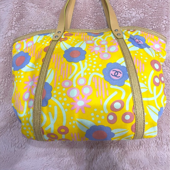 Chanel Floral Pattern Canvas Tote - Picture 2 of 15